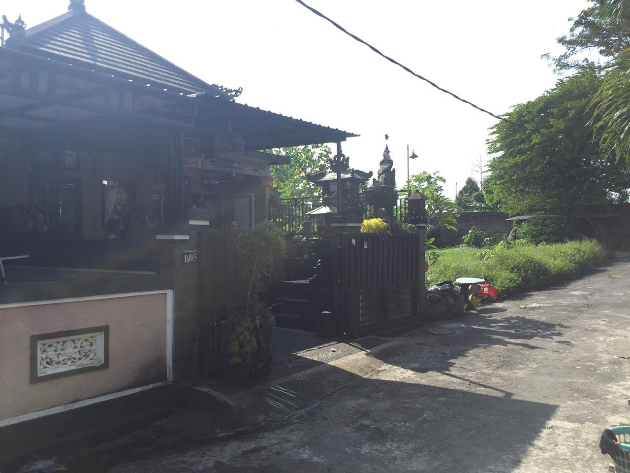 1 BIDANG TANAH DENGAN LUAS 74 M2 BERIKUT RUMAH DI KABUPATEN BADUNG 