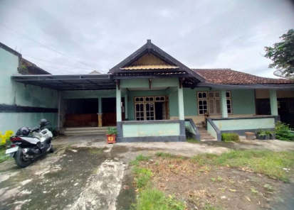 2 BIDANG TANAH DENGAN TOTAL LUAS 697 BERIKUT BANGUNAN DI KABUPATEN SUMBAWA